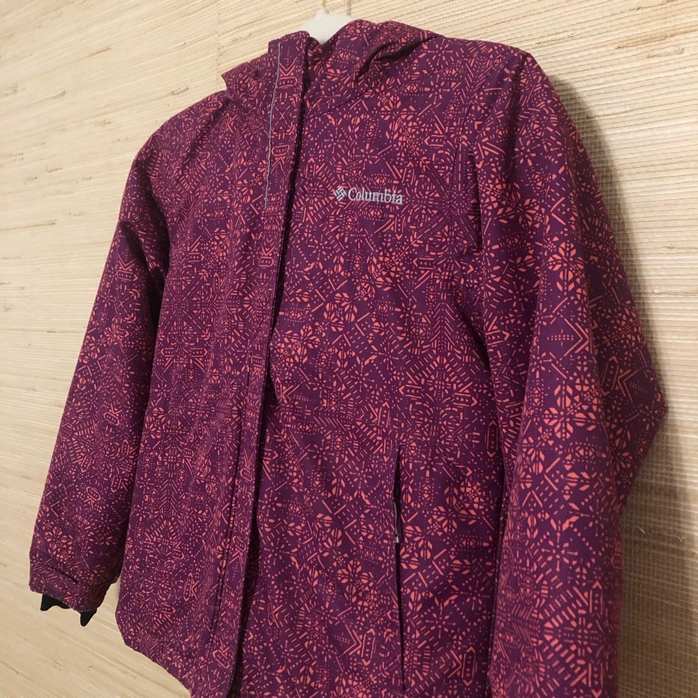 Columbia Burgundy Omni-Tach Waterproof Zip-up Jacket Size Small - Picture 2 of 13